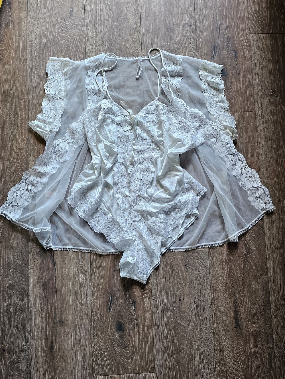 80's Vintage 2PC 3XL Plus Size White Lingerie Set By Alana Gale Intimates